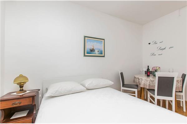 Apartment A1, for 4 persons