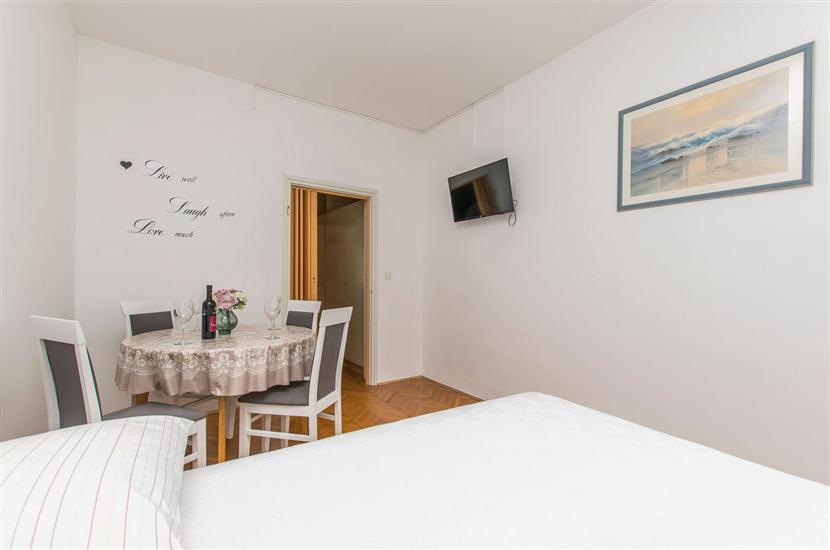 Apartment A1, for 4 persons