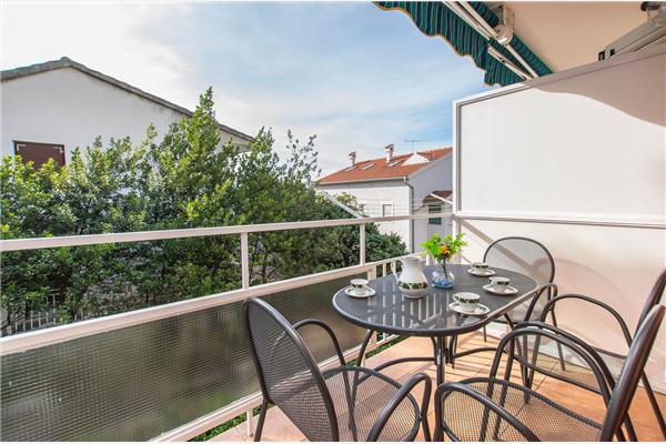 Apartment A1, for 4 persons