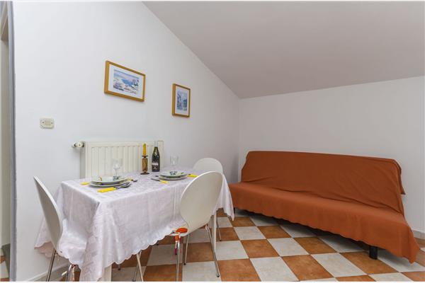 Apartment A1, for 3 persons
