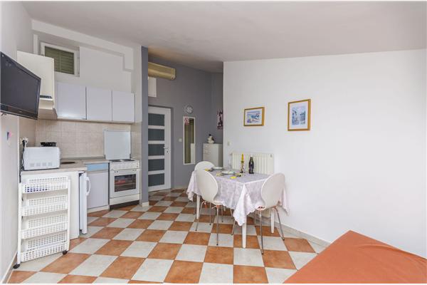 Apartment A1, for 3 persons