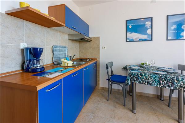 Apartment A2, for 3 persons
