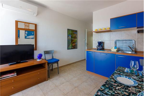 Apartment A2, for 3 persons