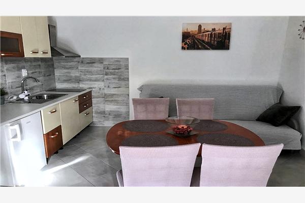 Apartment A2, for 4 persons