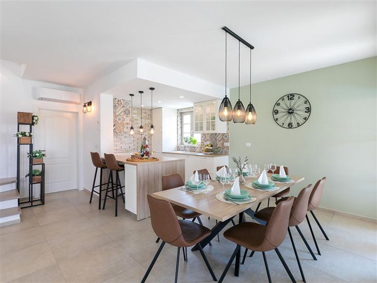 House K1, for 8 persons