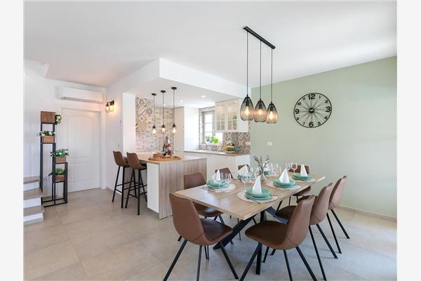 House K1, for 8 persons