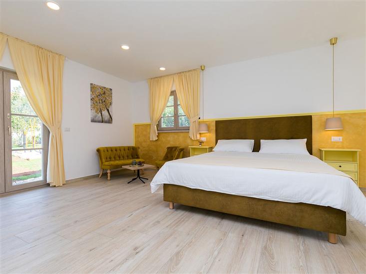 House K1, for 8 persons