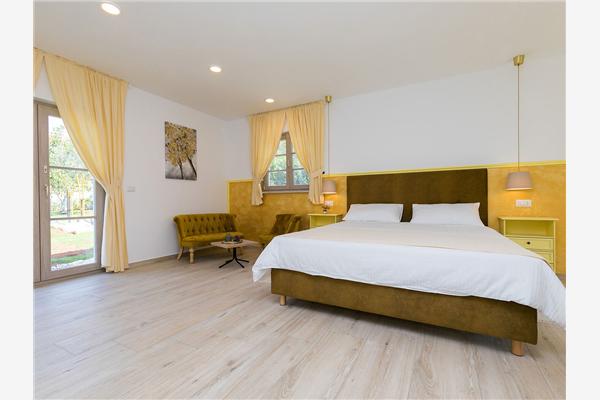 House K1, for 8 persons