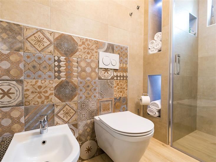 House K1, for 8 persons