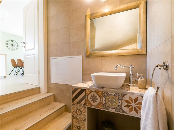 House K1, for 8 persons