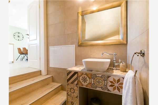 House K1, for 8 persons