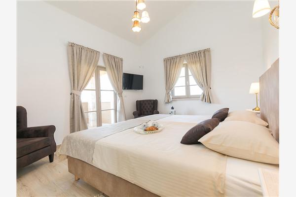 House K1, for 8 persons