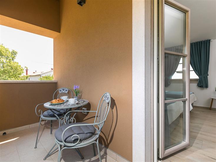 House K1, for 8 persons