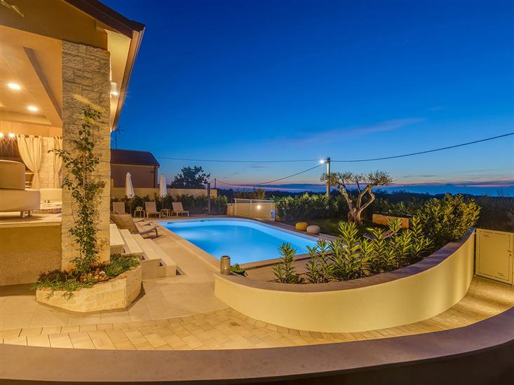 Villa Mikela s predivnim pogledom