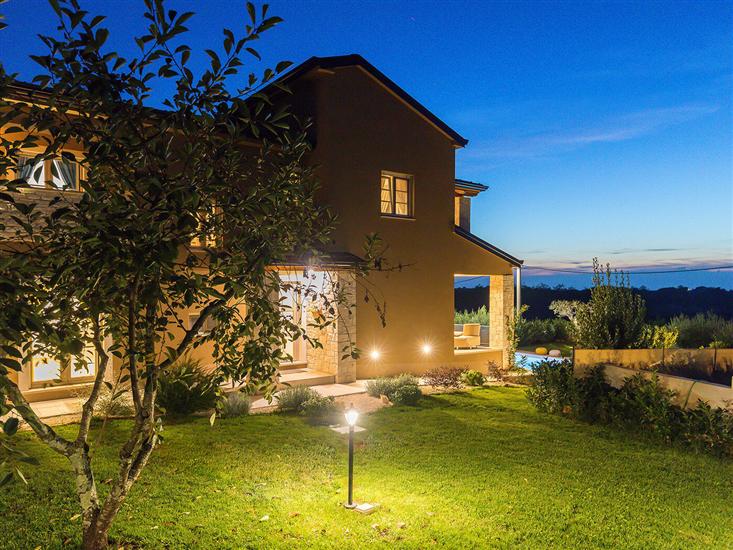 Villa Mikela s predivnim pogledom