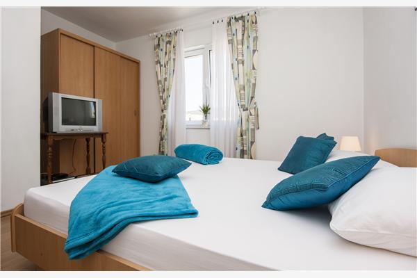 Apartment A2, for 3 persons