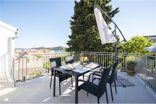 Apartment A3, for 5 persons