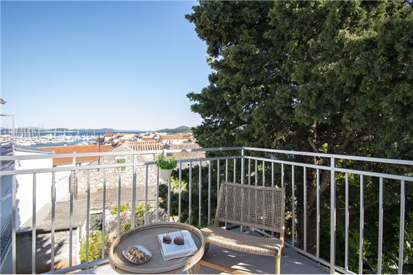 Apartment A3, for 5 persons