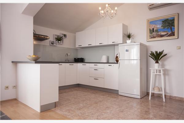 Apartment A3, for 5 persons