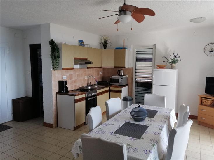 Apartment A2, for 4 persons