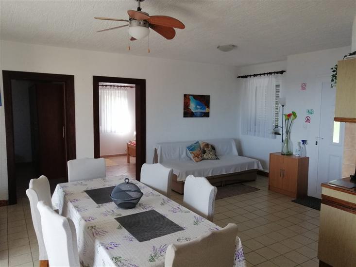 Apartment A2, for 4 persons