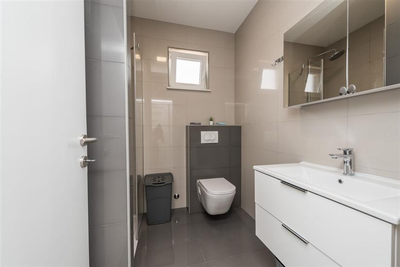 Apartment A1, for 6 persons