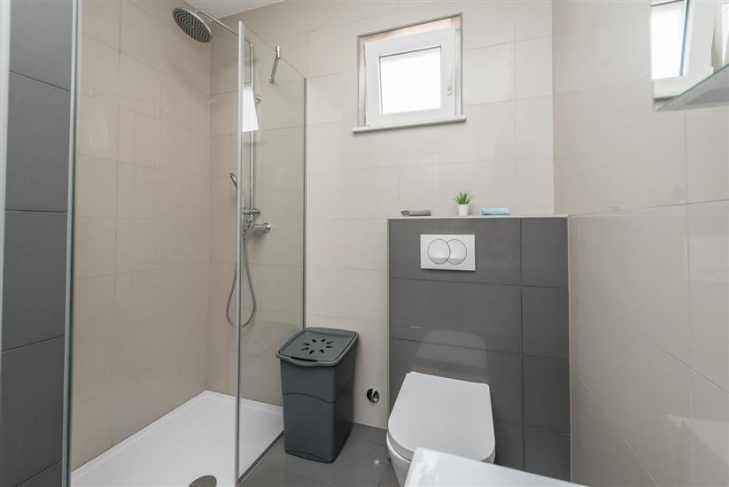 Apartment A1, for 6 persons