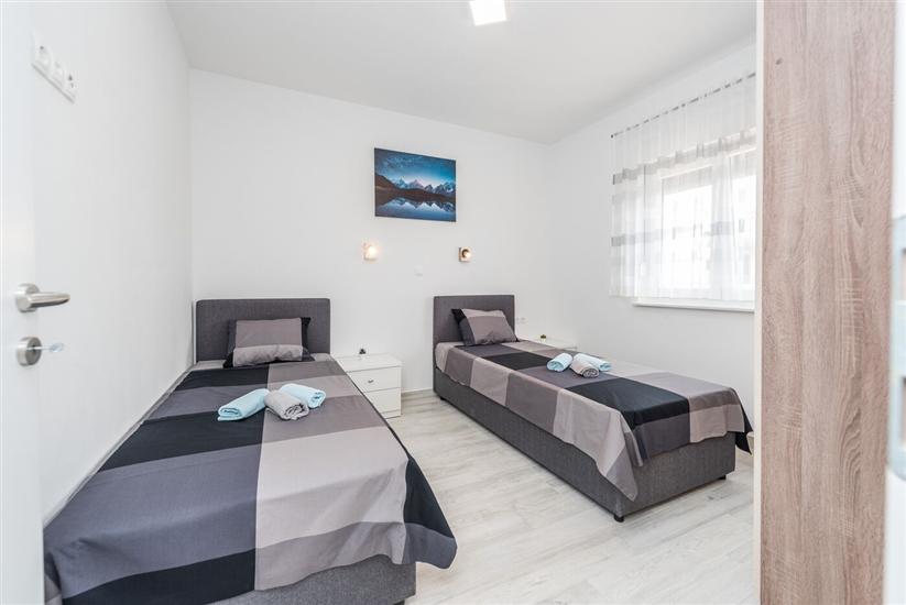 Apartment A1, for 6 persons