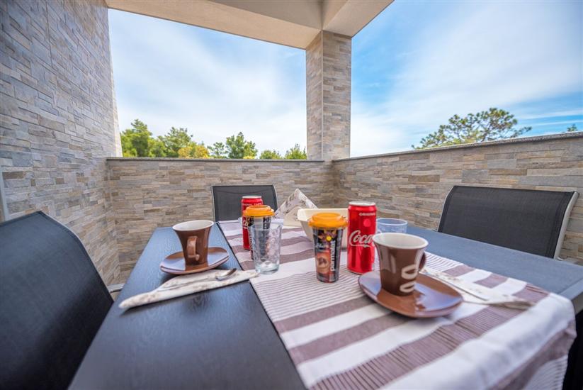 Apartment A1, for 6 persons