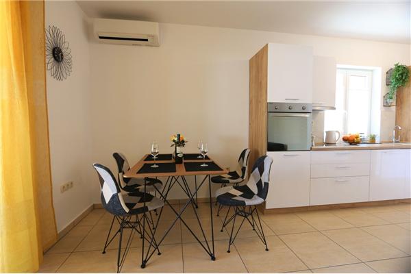 Apartment A2, for 4 persons