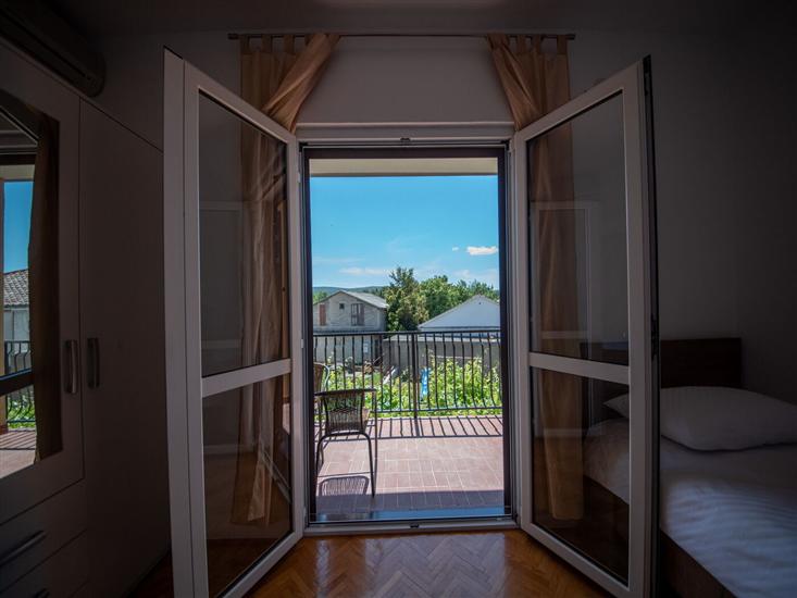 Apartman A2, za 8 osoba/e