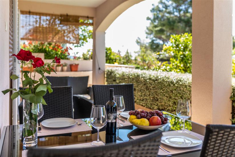 Apartment A2, for 5 persons