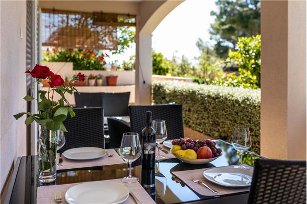 Apartment A2, for 5 persons