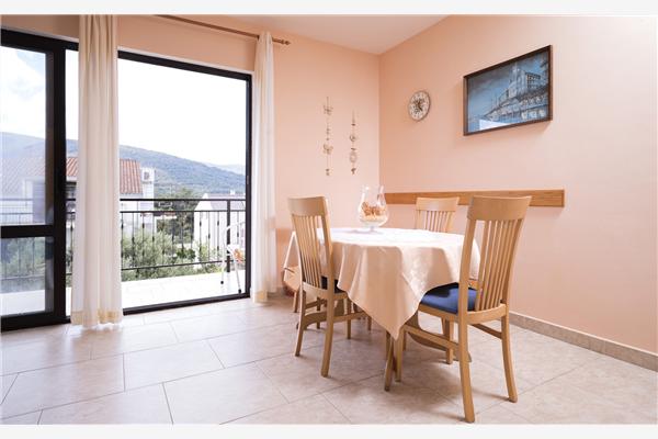Apartment A1, for 4 persons