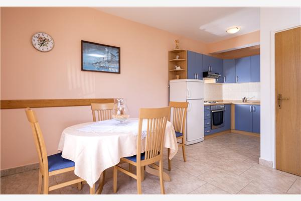 Apartment A1, for 4 persons