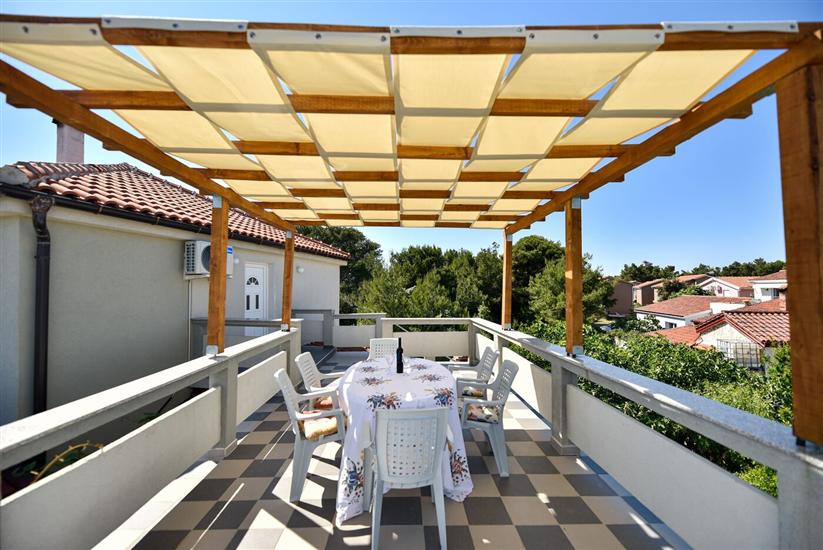 Apartment A1, for 6 persons