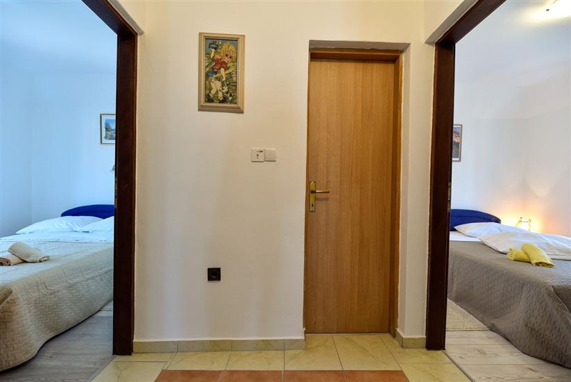 Apartment A1, for 6 persons