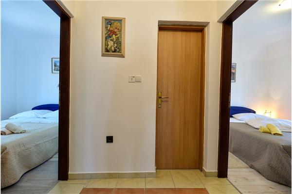 Apartment A1, for 6 persons