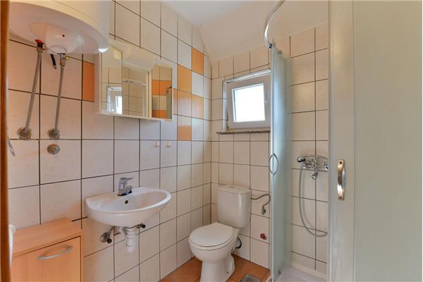 Apartment A1, for 6 persons