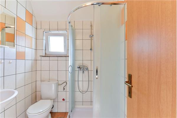 Apartment A1, for 6 persons