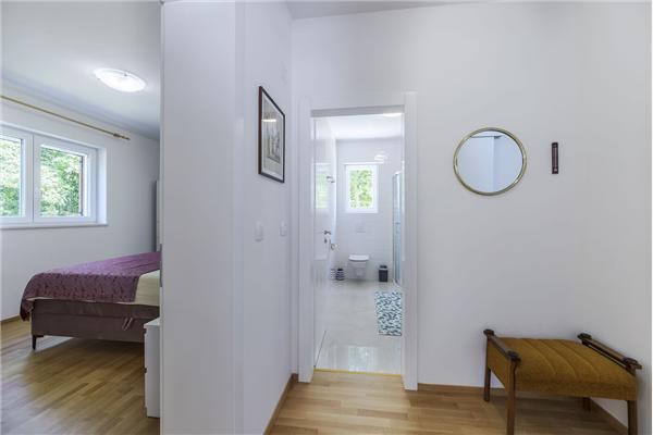 House K1, for 12 persons