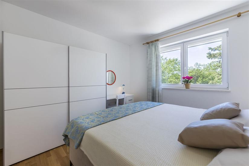 House K1, for 12 persons