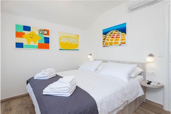 House K1, for 8 persons