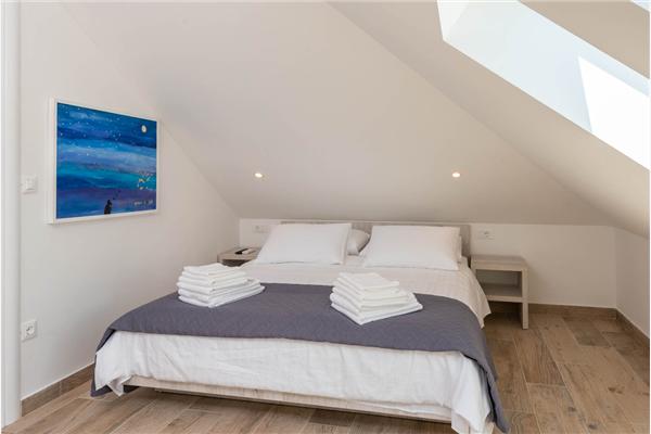 House K1, for 8 persons