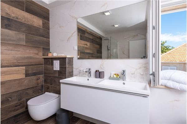 House K1, for 8 persons