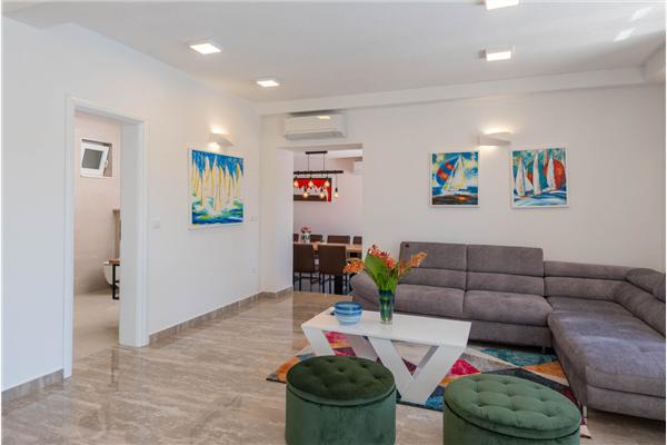 House K1, for 8 persons