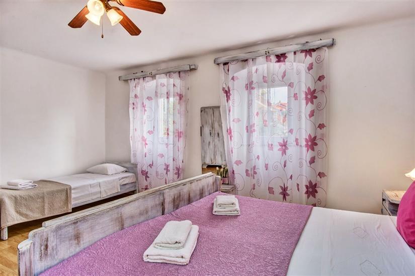 House K1, for 5 persons