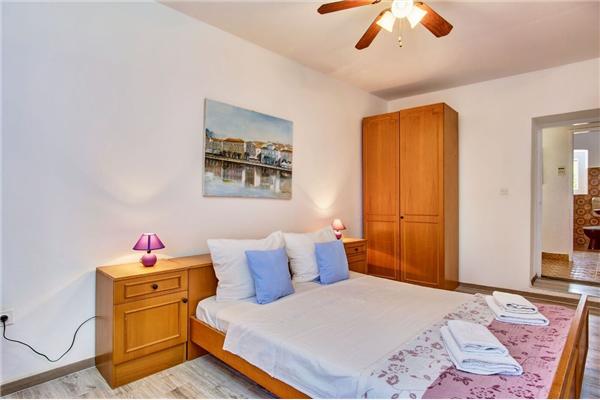 House K1, for 5 persons