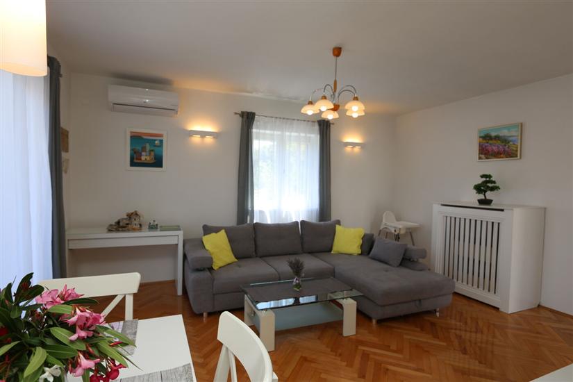 Apartment A1, for 4 persons