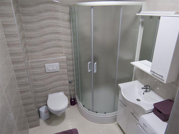 Apartment A1, for 6 persons